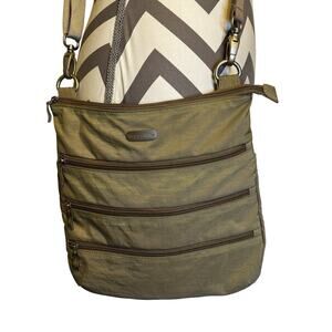 Baggallini Tan Cross Body Shoulder Bag Purse Four Sections Adjustable Washable